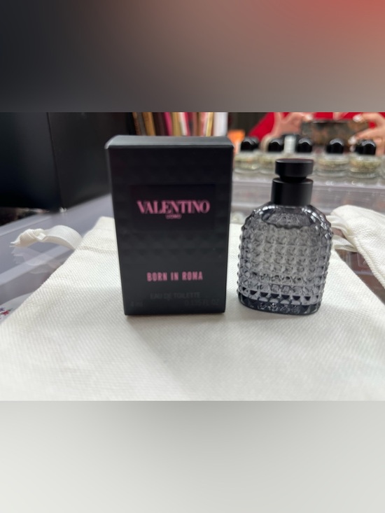 Valentino Other - Valentino Born in Roma Mini EDT Black with Pink Accents